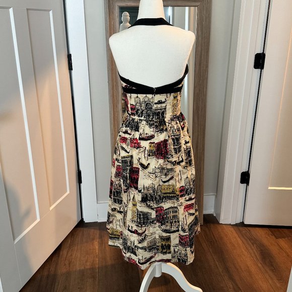 David Meister Cityscape Printed Halter Dress (Size 4) - Picture 2 of 7